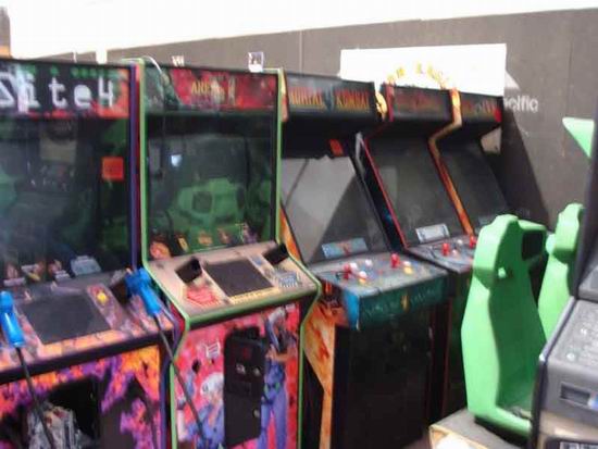 chase arcade game